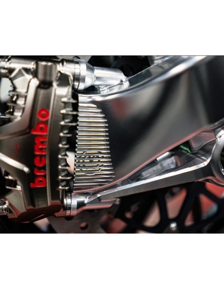 Kit attacchi radiali Motocorse interasse pinza 108mm per Ducati Diavel V4